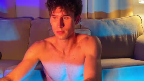 Snapshot of ghostdaddy9 chatting on October 8, 2025, 1:14 am big boy ghost face online show from October 8, 2025, 1:14 am