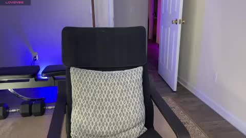 big boy ghost face online show from April 22, 2026, 12:13 am