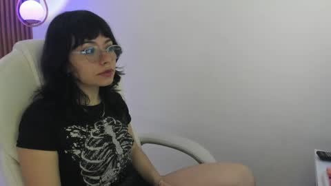 Snapshot of ghostmila chatting on April 13, 2026, 3:56 am Milaa online show from April 13, 2026, 3:56 am