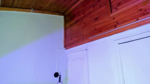 Allison  online show from September 26, 2025, 8:13 pm