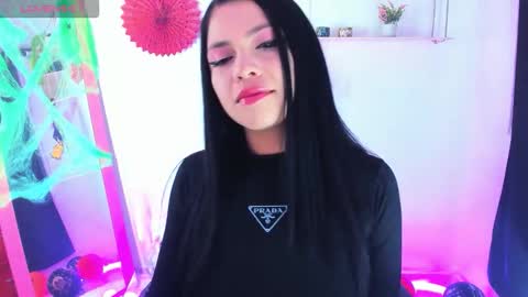 giaaaa   online show from October 10, 2025, 11:04 pm