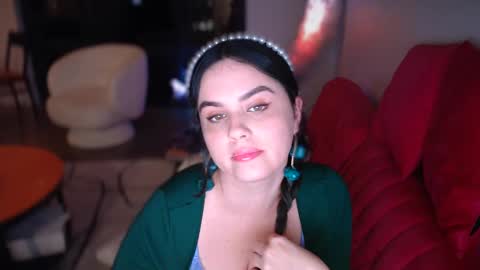 Snapshot of gia_is_horny chatting on December 20, 2024, 1:03 am The Queen of Squirt online show from December 20, 2024, 1:03 am
