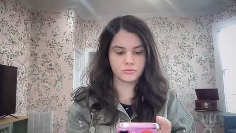 Snapshot of gia_is_horny chatting on December 23, 2024, 7:52 pm The Queen of Squirt online show from December 23, 2024, 7:52 pm