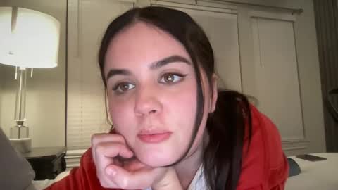 Snapshot of gia_is_horny chatting on January 9, 2025, 2:01 am The Queen of Squirt online show from January 9, 2025, 2:01 am