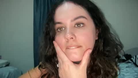 Snapshot of gia_is_horny chatting on January 19, 2025, 11:21 pm The Queen of Squirt online show from January 19, 2025, 11:21 pm