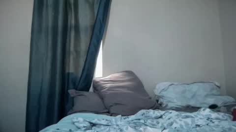 Snapshot of gia_is_horny chatting on January 25, 2025, 8:53 pm The Queen of Squirt online show from January 25, 2025, 8:53 pm