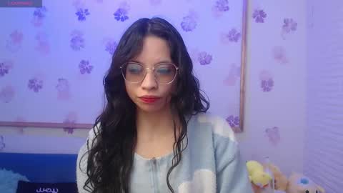 giaa rossi online show from October 19, 2025, 1:01 pm