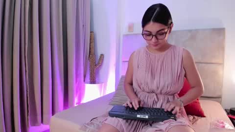 Gia Blake online show from January 20, 2025, 11:35 am