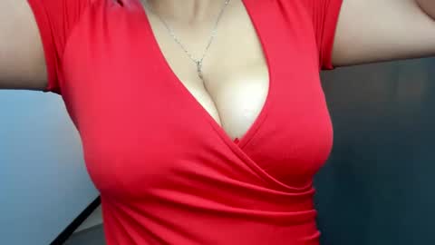 G I A  FOX online show from January 18, 2025, 12:47 pm