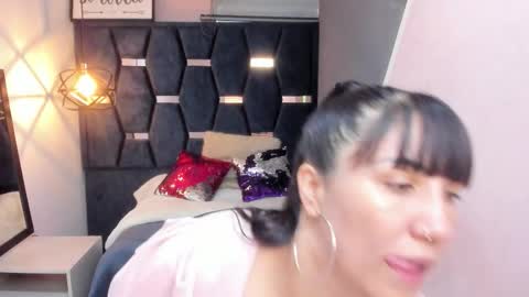 G I A  FOX online show from September 14, 2025, 12:37 pm