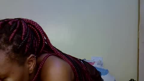 ENNY online show from November 19, 2025, 6:02 am