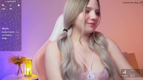 Snapshot of giannagem chatting on March 3, 2025, 3:08 am Roxy online show from March 3, 2025, 3:08 am