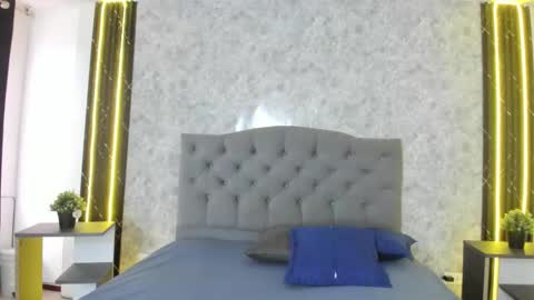 giannaslimjb online show from February 19, 2026, 7:21 pm