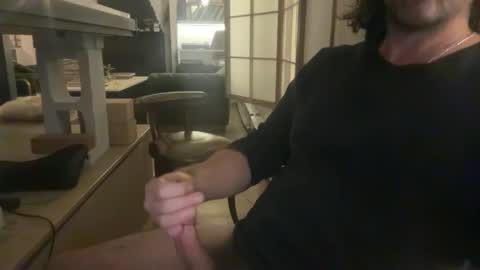 gianniangelli69 online show from October 27, 2025, 3:32 am