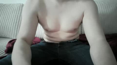 Giantjunkjack online show from March 29, 2026, 1:55 pm