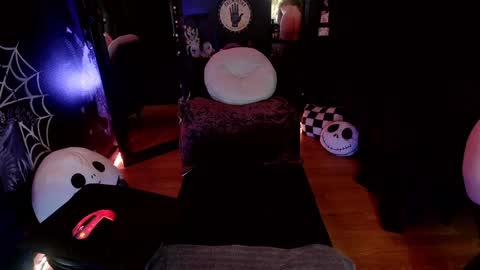 Snapshot of gigglemethis22 chatting on December 27, 2024, 7:03 pm Giggles online show from December 27, 2024, 7:03 pm