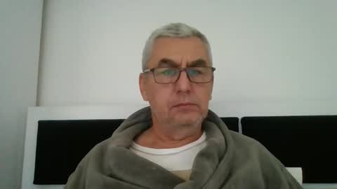 Snapshot of gigi1970 chatting on October 11, 2025, 10:25 am gigi1970 online show from October 11, 2025, 10:25 am