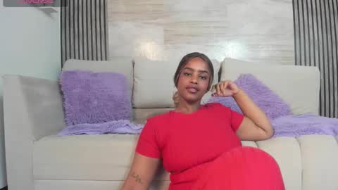 gigi_mane online show from December 3, 2025, 1:35 am