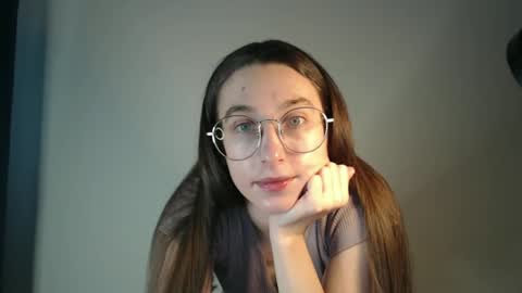 Gigi online show from December 11, 2024, 12:55 pm