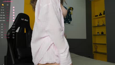 Snapshot of gigihadd chatting on December 4, 2024, 10:57 am gigihadd online show from December 4, 2024, 10:57 am