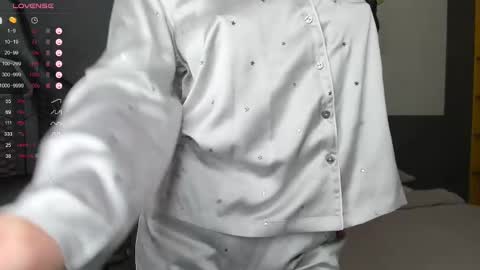 Snapshot of gigihadd chatting on February 24, 2025, 1:21 pm gigihadd online show from February 24, 2025, 1:21 pm