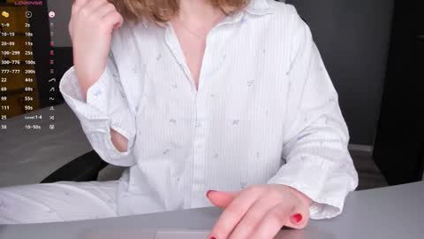 gigihadd online show from February 23, 2026, 4:26 pm