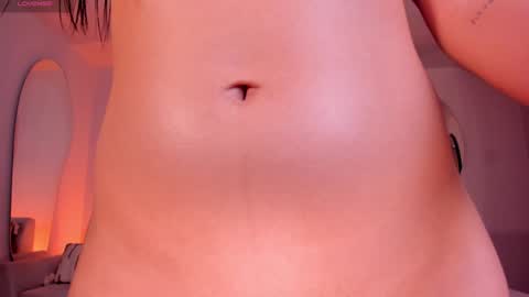 Snapshot of gigilee_ chatting on December 22, 2024, 3:00 pm GIGI online show from December 22, 2024, 3:00 pm