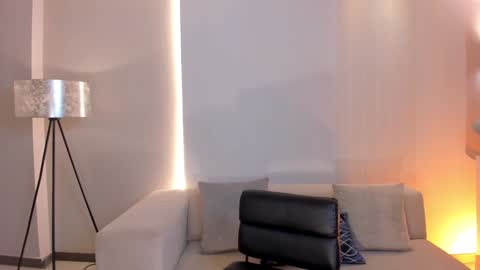 Snapshot of gigilee_ chatting on January 30, 2025, 2:16 am GIGI online show from January 30, 2025, 2:16 am