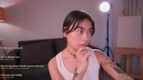 Snapshot of gigilee_ chatting on July 19, 2026, 12:42 pm GIGI online show from July 19, 2026, 12:42 pm