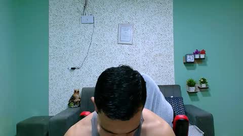 GILBERT online show from February 17, 2025, 5:32 pm