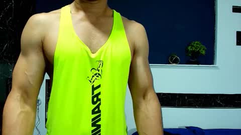 GILBERT online show from September 17, 2025, 11:28 pm