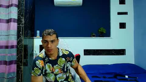 GILBERT online show from September 19, 2025, 11:33 am