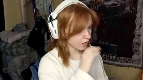 Snapshot of gilbertewillitzer chatting on April 16, 2026, 7:09 am Bella online show from April 16, 2026, 7:09 am