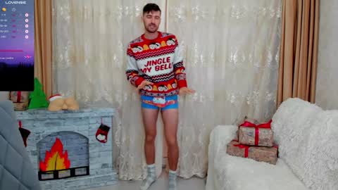 gilbertogonzales online show from December 24, 2024, 6:44 am