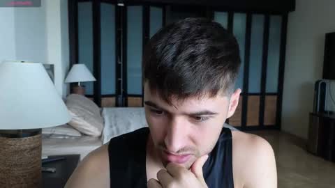 gilbertogonzales online show from November 21, 2025, 3:27 am