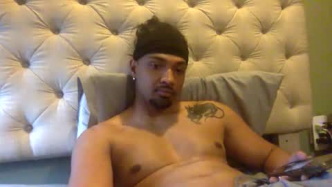 gilbone_gattsby online show from April 6, 2026, 10:22 pm