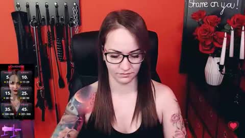 Snapshot of gina_hotlick chatting on April 28, 2026, 3:22 am gina_hotlick online show from April 28, 2026, 3:22 am
