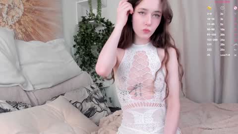 Gina online show from January 27, 2025, 11:33 pm