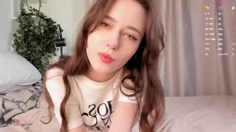 Gina online show from February 27, 2025, 8:20 pm