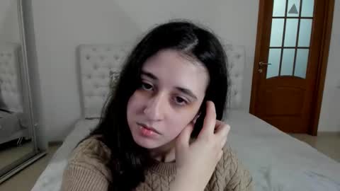 Snapshot of ginablum chatting on December 6, 2024, 12:05 pm Kate online show from December 6, 2024, 12:05 pm