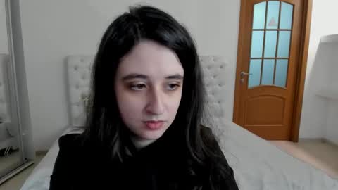 Snapshot of ginablum chatting on December 7, 2024, 8:55 am Kate online show from December 7, 2024, 8:55 am