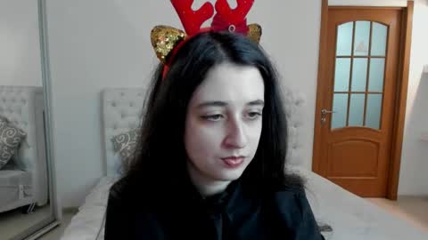 Snapshot of ginablum chatting on December 11, 2024, 8:36 am Kate online show from December 11, 2024, 8:36 am