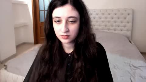 Snapshot of ginablum chatting on January 11, 2025, 2:04 pm Kate online show from January 11, 2025, 2:04 pm