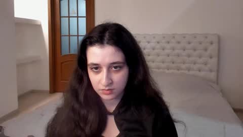 Snapshot of ginablum chatting on January 25, 2025, 4:13 pm Kate online show from January 25, 2025, 4:13 pm