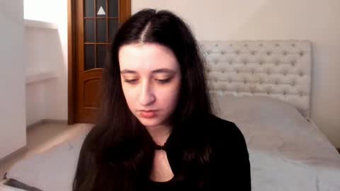 Snapshot of ginablum chatting on February 8, 2025, 10:29 am Kate online show from February 8, 2025, 10:29 am
