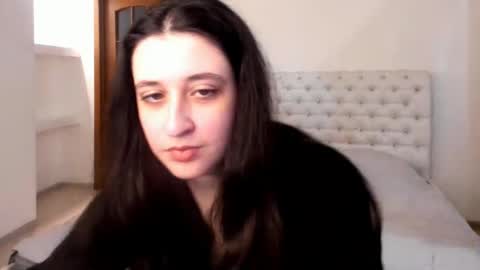 Snapshot of ginablum chatting on February 9, 2025, 10:42 am Kate online show from February 9, 2025, 10:42 am