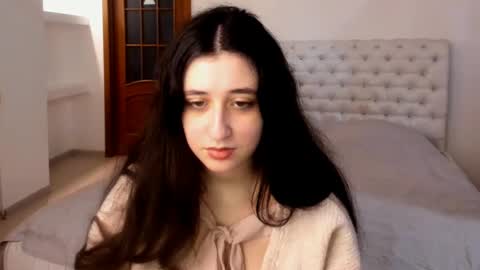 Snapshot of ginablum chatting on February 12, 2025, 9:42 am Kate online show from February 12, 2025, 9:42 am
