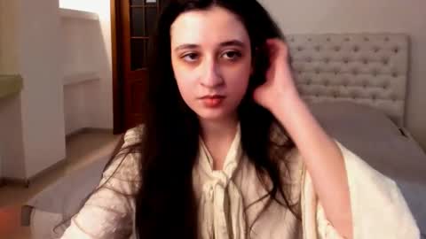 Snapshot of ginablum chatting on February 14, 2025, 12:36 pm Kate online show from February 14, 2025, 12:36 pm