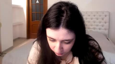 Snapshot of ginablum chatting on February 18, 2025, 2:27 pm Kate online show from February 18, 2025, 2:27 pm