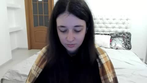 Snapshot of ginablum chatting on October 13, 2025, 8:58 am Kate online show from October 13, 2025, 8:58 am